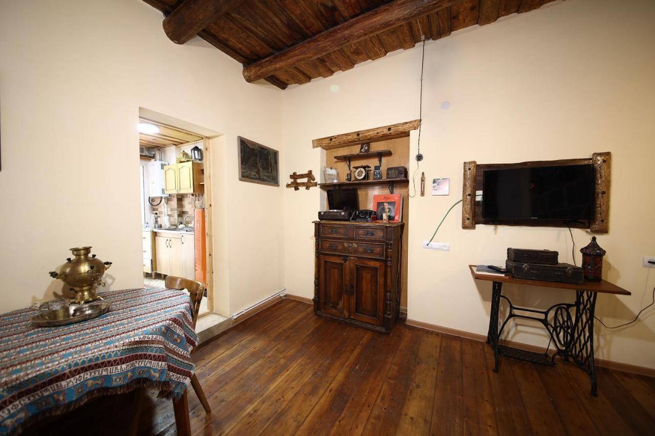 Alashkert ,ալաշկերտ հյուրատուն Apartment Gyumri